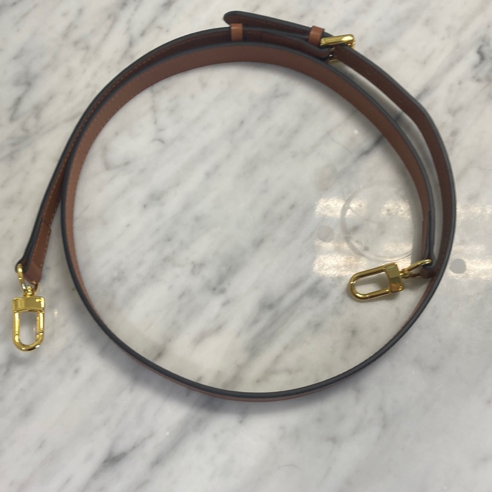 New without tags : womens brown adjustable purse strap